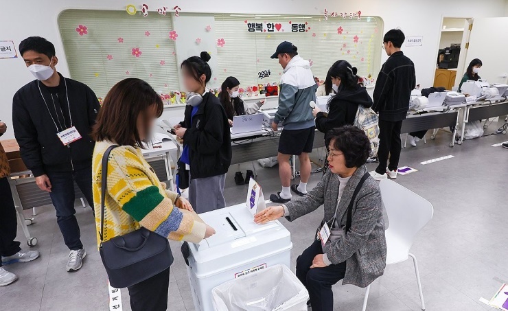 South Korea Early Voting Turnout For General Elections Hits High Record